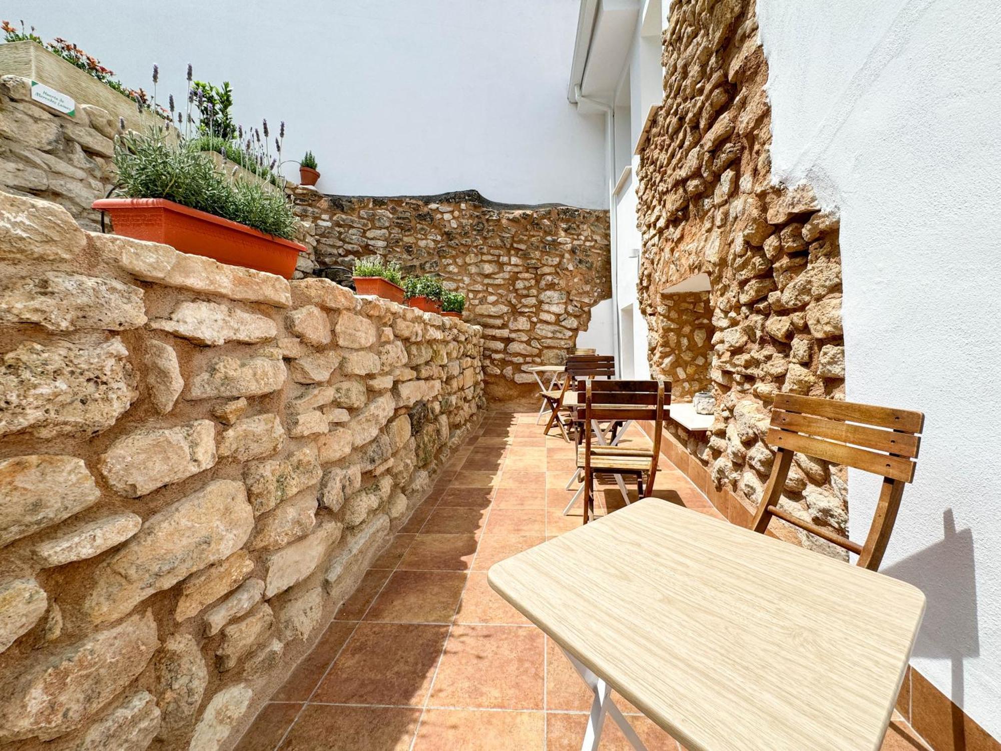 El Jardin De Castillo - Calma Y Slow Life Castillo de Locubin Bagian luar foto